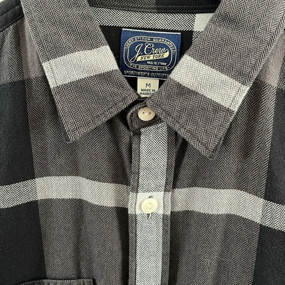 J.Crew Men’s Black Plaid Cotton Flannel Shirt—M
